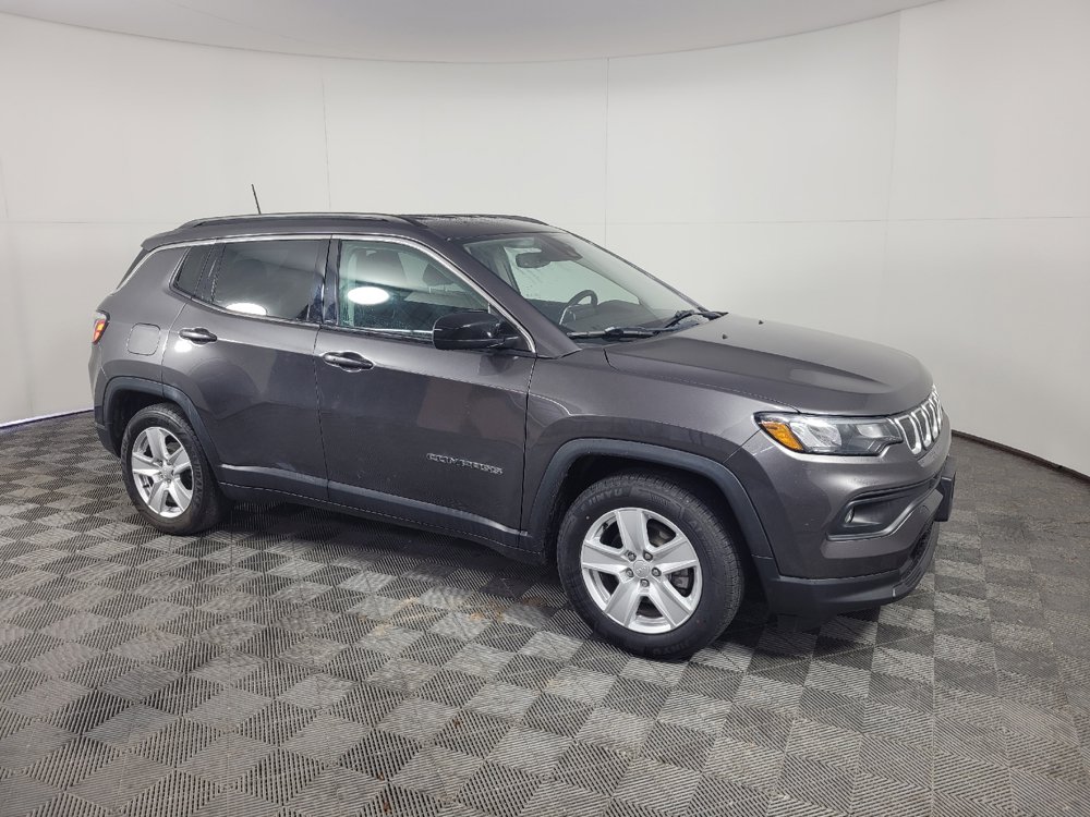 Used 2022 Jeep Compass Latitude w/ Convenience Group FWD image 11
