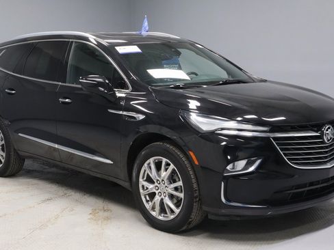 Used 2023 Buick Enclave Essence w/ Experience Buick Package image 1