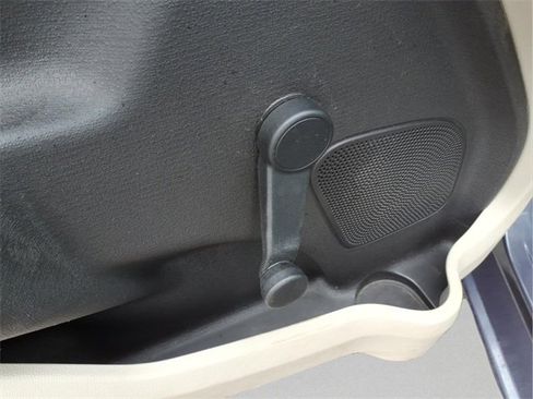 Used 2013 Ford Fiesta S w/ Convenience Pkg image 12