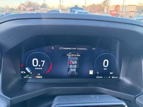 Used 2025 Ford Explorer Platinum image 33