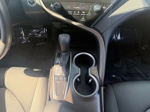 Certified 2023 Toyota Camry LE w/ Convenience Package FWD image 10