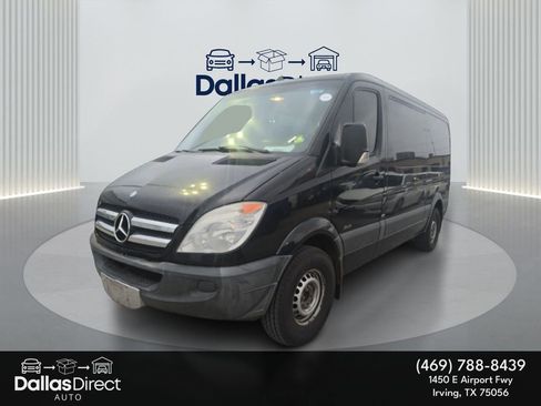 Used 2013 Mercedes-Benz Sprinter 2500 image 1