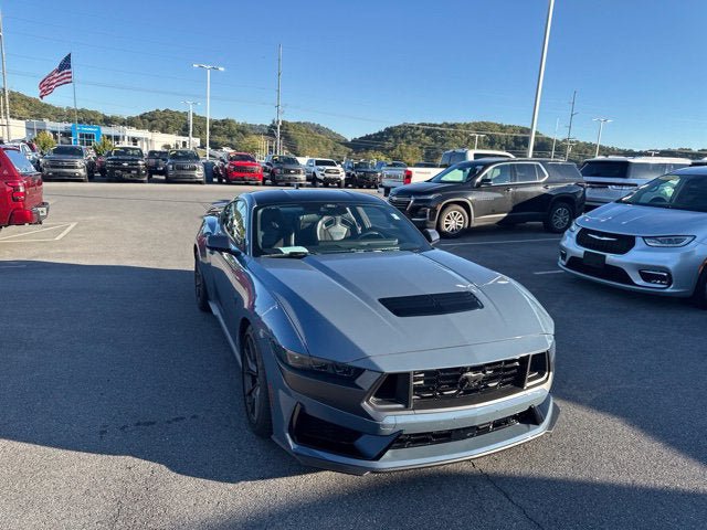 Used 2025 Ford Mustang Dark Horse RWD image 7