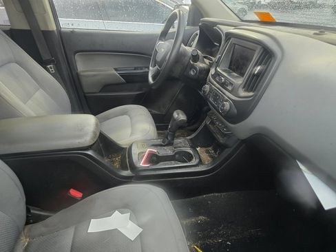 Used 2020 Chevrolet Colorado W/T w/ WT Convenience Package AWD/4WD image 16