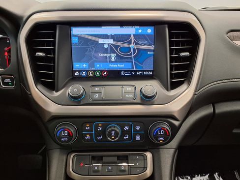 Used 2023 GMC Acadia Denali w/ Denali Ultimate Package AWD/4WD image 25