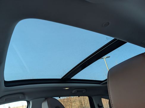 Used 2023 Acura MDX SH-AWD w/ Technology Package image 33