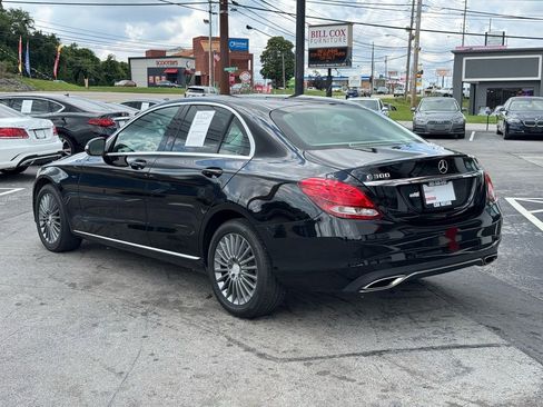 Used 2015 Mercedes-Benz C 300 4MATIC Sedan image 5