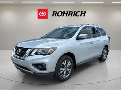 Used 2019 Nissan Pathfinder S