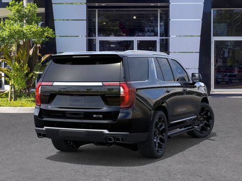 New 2026 GMC Yukon Denali w/ Denali Reserve Package AWD/4WD image 4