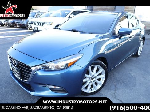 Used 2017 MAZDA MAZDA3 Touring w/ Popular Equipment Package FWD image 1