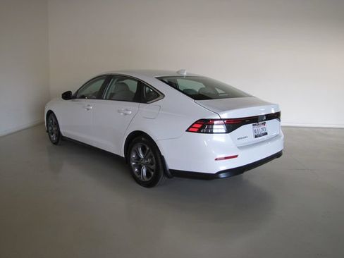Certified 2024 Honda Accord EX image 23