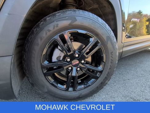 Used 2022 GMC Terrain AT4 AWD/4WD image 34