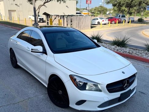 Used 2017 Mercedes-Benz CLA 250 image 30