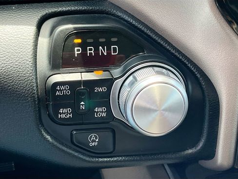Used 2021 RAM 1500 Laramie AWD/4WD image 17