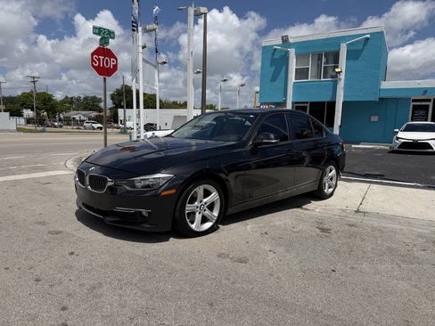 Used 2015 BMW 320i Sedan RWD image 2