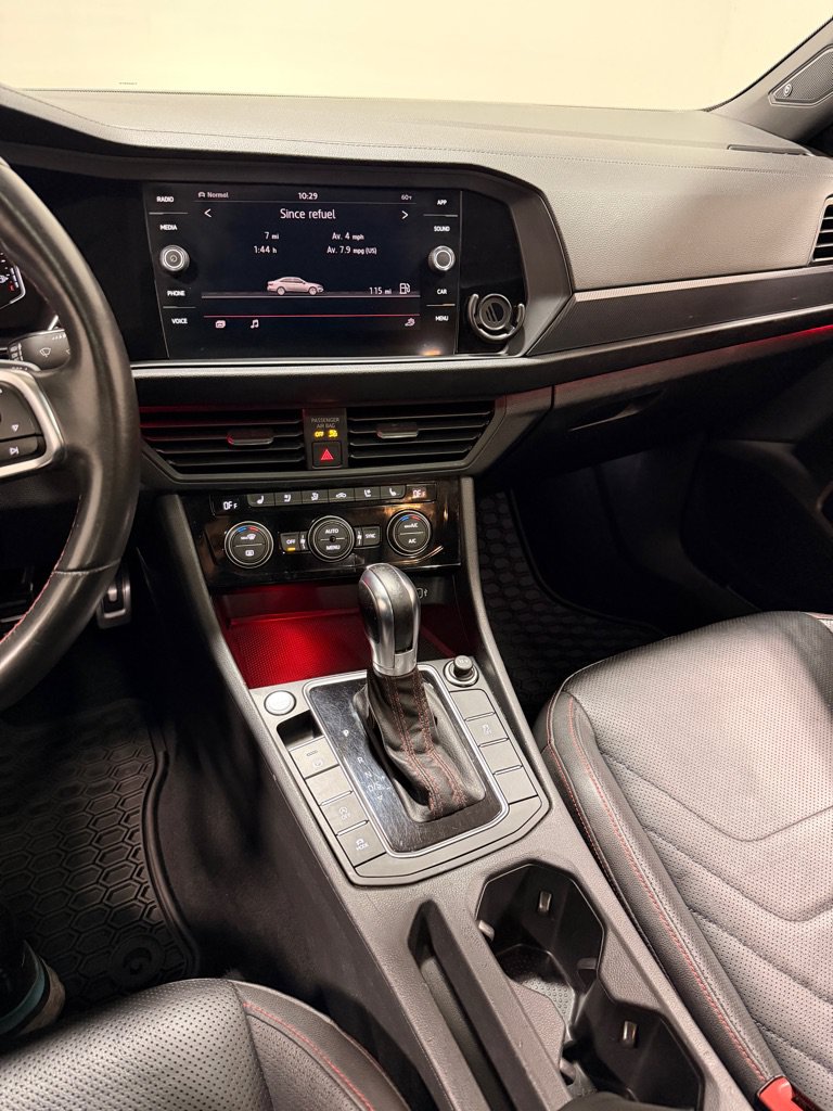 Used 2019 Volkswagen Jetta GLI FWD image 14