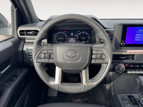 New 2025 Toyota Tacoma TRD Off-Road image 15