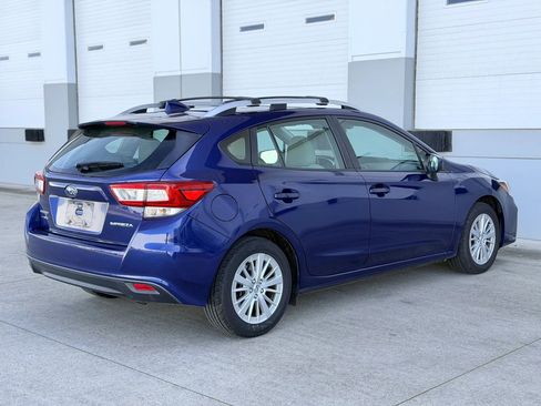 Used 2018 Subaru Impreza 2.0i Premium w/ Eyesight & BSD & Rcta image 5