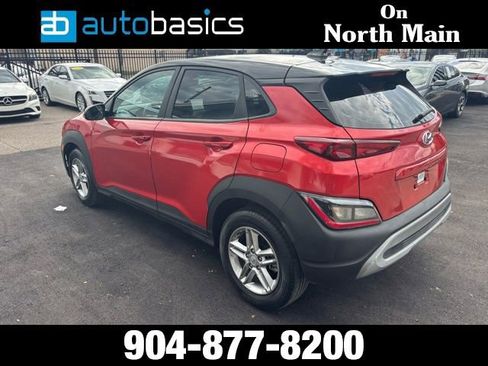 Used 2023 Hyundai Kona SE AWD/4WD image 8
