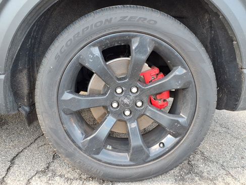 Used 2022 Ford Explorer ST w/ Equipment Group 401A image 9