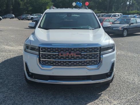 Used 2021 GMC Acadia Denali w/ Denali Technology Package FWD image 10