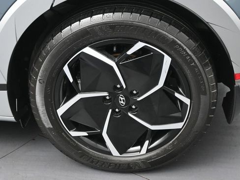 Used 2023 Hyundai Ioniq 5 Limited RWD image 39