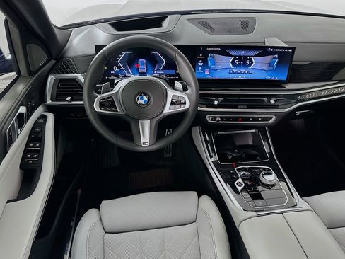 Used 2025 BMW X5 sDrive40i w/ Executive Package RWD image 23