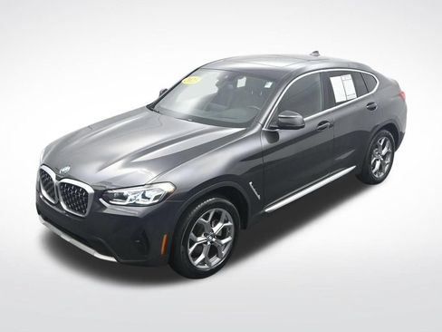Used 2025 BMW X4 xDrive30i AWD/4WD image 31