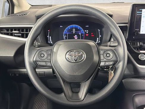 Used 2026 Toyota Corolla LE FWD image 23