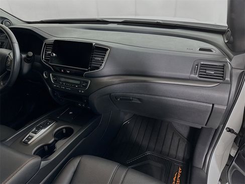 Used 2024 Honda Ridgeline TrailSport image 29