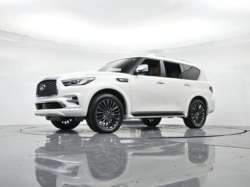 Used 2024 INFINITI QX80 Sensory w/ Cargo Package image 38