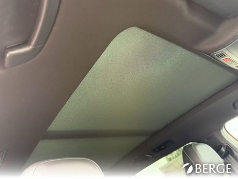 Used 2024 Volkswagen Tiguan SEL R-Line AWD/4WD image 12