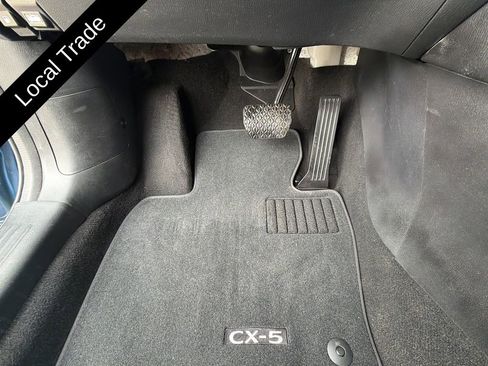 Used 2021 MAZDA CX-5 Touring image 22