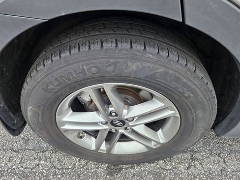 Used 2018 Hyundai Santa Fe Sport image 8