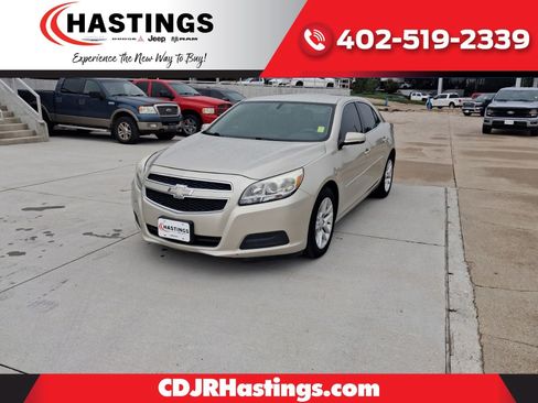 Used 2013 Chevrolet Malibu LT w/ Power Convenience Package FWD image 1