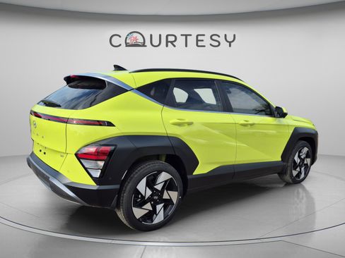 New 2026 Hyundai Kona Limited FWD image 5