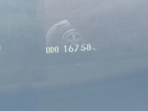 Used 2015 Toyota Prius Three image 16