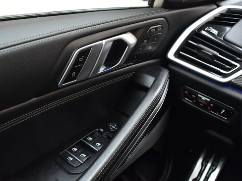 Used 2020 BMW X6 M50i w/ Executive Package AWD/4WD image 35