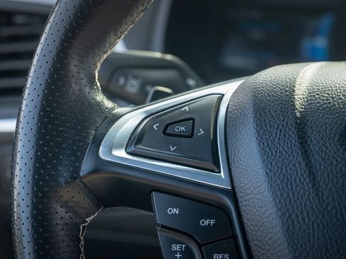 Used 2022 Ford Edge ST w/ Cargo Accessory Package image 28