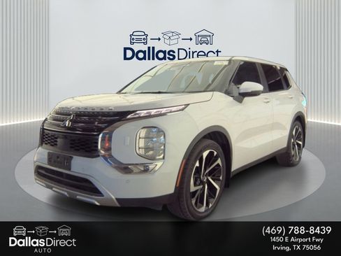 Used 2023 Mitsubishi Outlander SE image 1