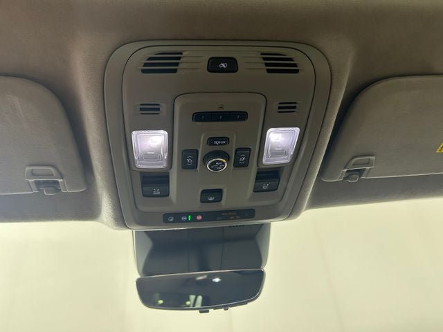 Used 2023 Cadillac Escalade Premium Luxury Platinum AWD/4WD image 23