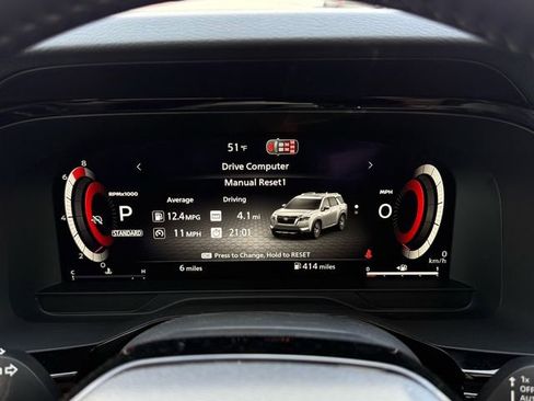 New 2026 Nissan Pathfinder Platinum image 15