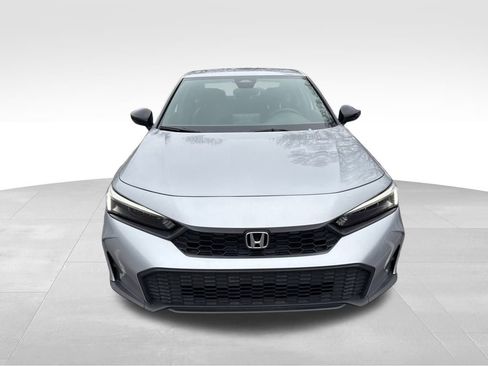 Used 2025 Honda Civic Sport image 2
