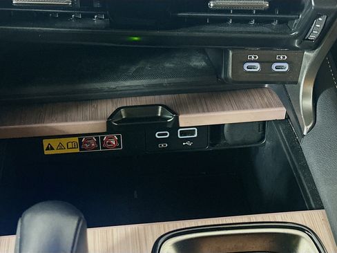 Used 2024 Lexus RX 350 Premium w/ Accessory Package (Z1) image 26