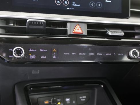 New 2026 Kia K5 EX image 15