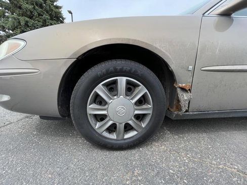 Used 2006 Buick LaCrosse CX FWD image 11