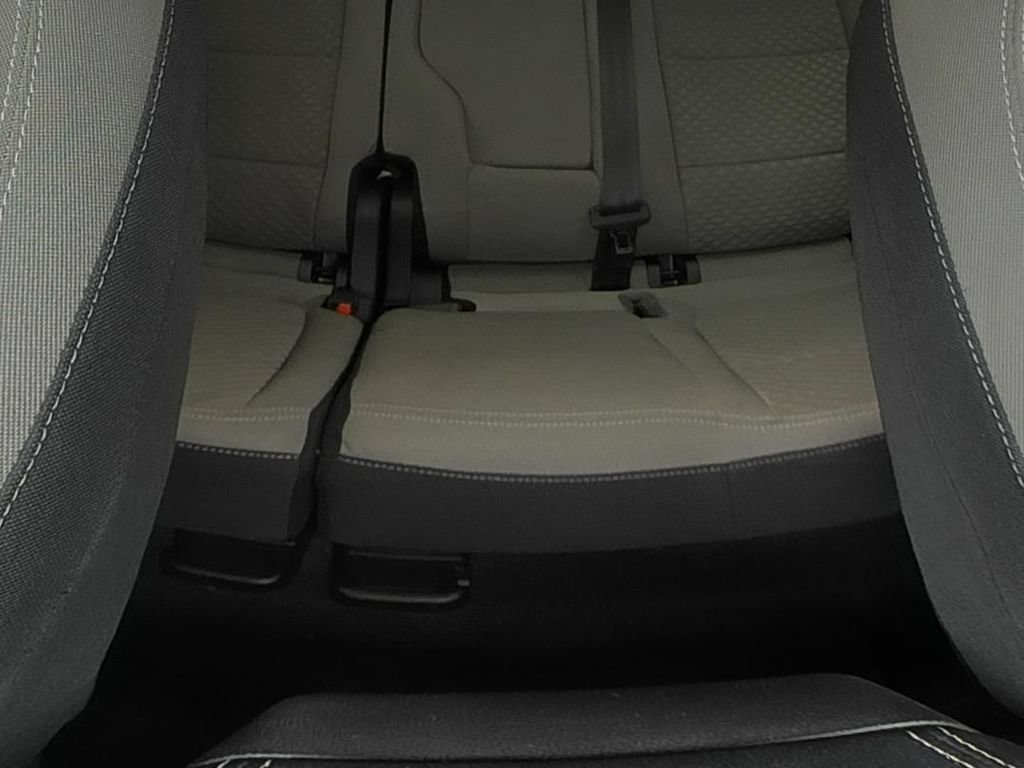 Used 2022 Ford Escape SE w/ SE Sport Appearance Package FWD image 13