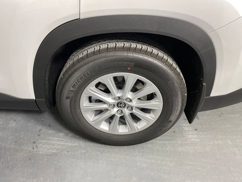 New 2026 Toyota Grand Highlander XLE image 30