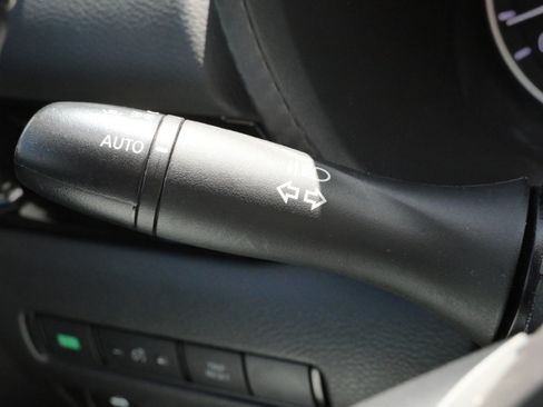 Used 2024 Nissan Sentra SV w/ All-Weather Package FWD image 33