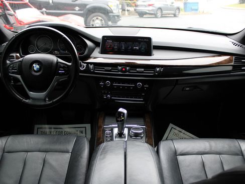 Used 2017 BMW X5 xDrive35i image 11